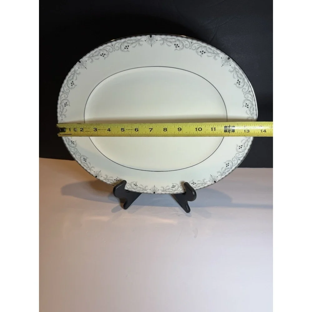 Noritake Venetian Scroll 7603 Oval Serving Platter 14